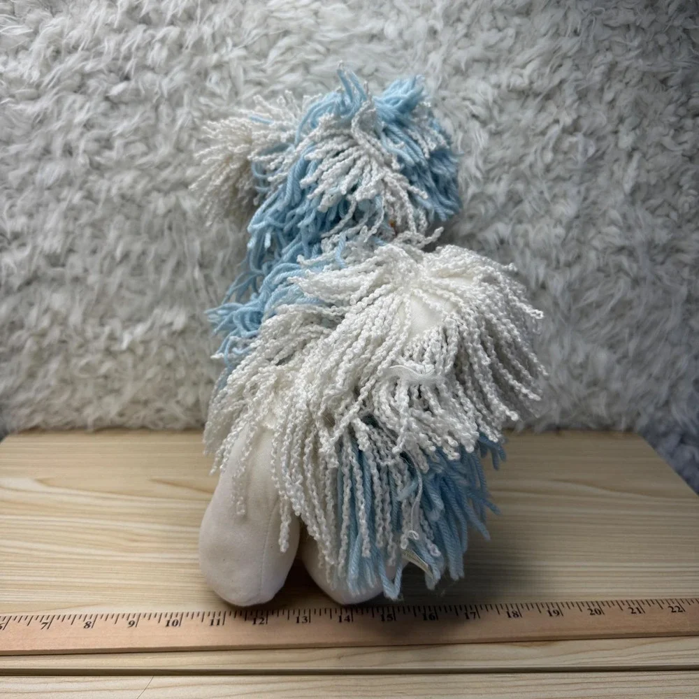 Kenner Fluppy Dog Plush Puppy Toy Blue White Yarn Mane‎ 1986 Vintage Yarn Hair